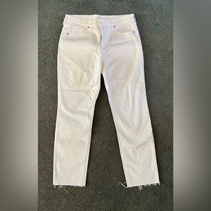 White Old Navy High Rise Straight Jeans. Size 12.